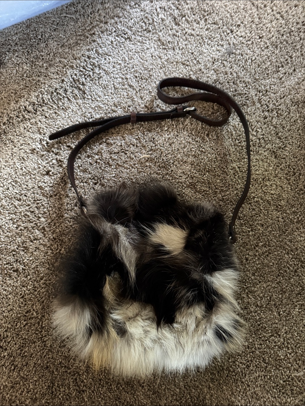 Patricia Nash fur front shoulder / crossbody bag